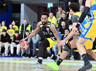 Serie A2 - Il Basket Torino vince ancora. Sesta vittoria consecutiva